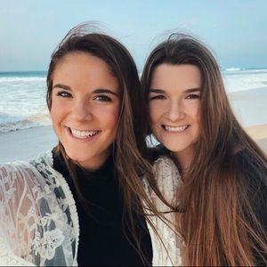 Meet your Posher, Lydia